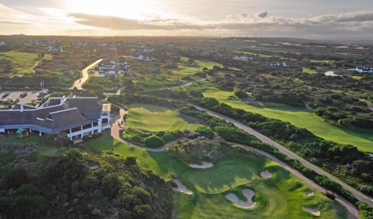 St Francis Bay links