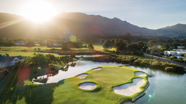 White River Country Club