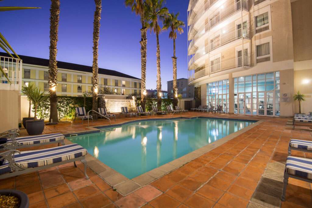 Commodore Hotel