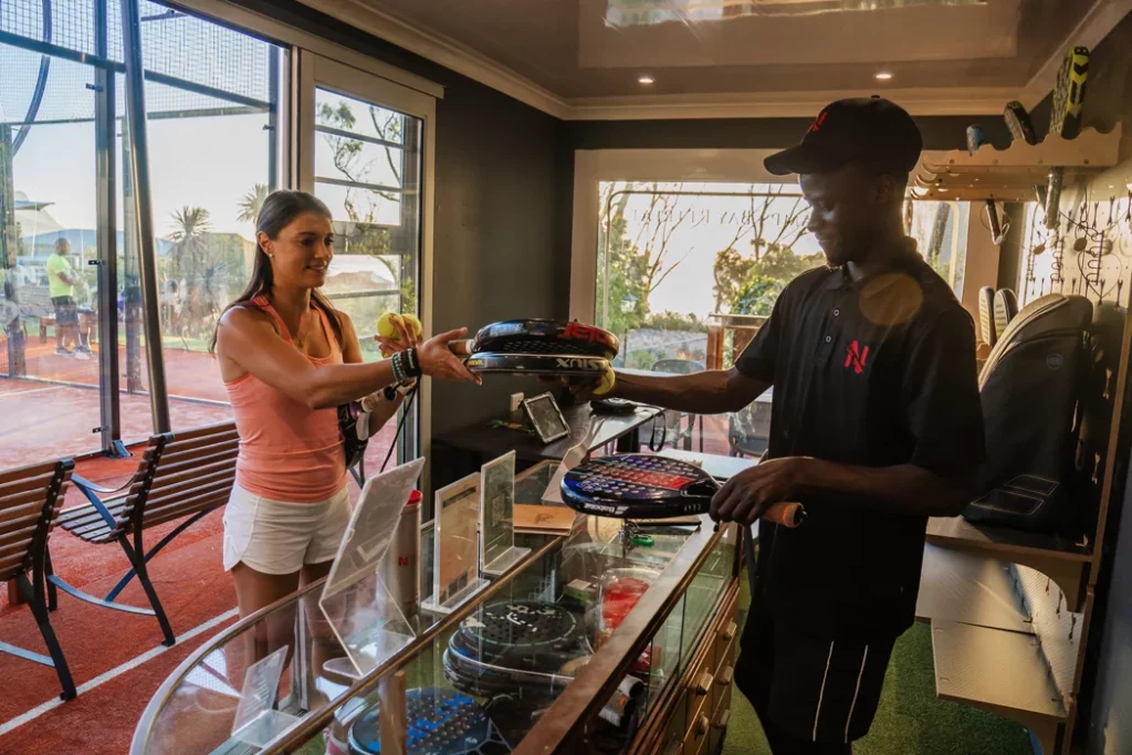 Camps Bay Retreat - Padel Court