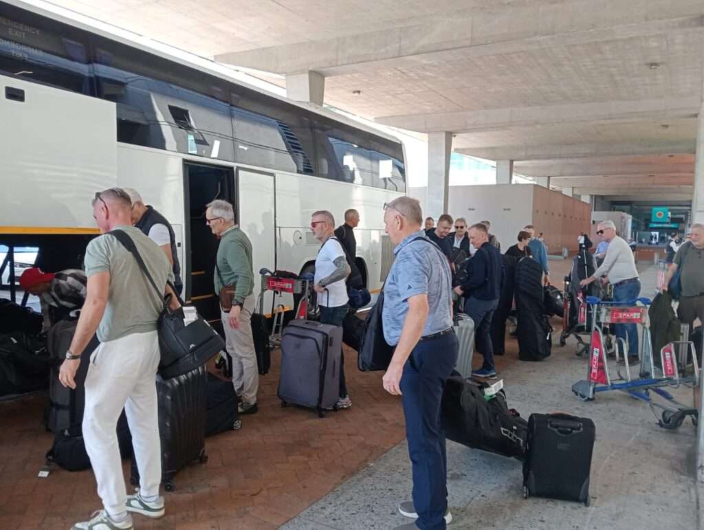 Airport Golf Travellers, Travel Golf Bag, Golf Clubs